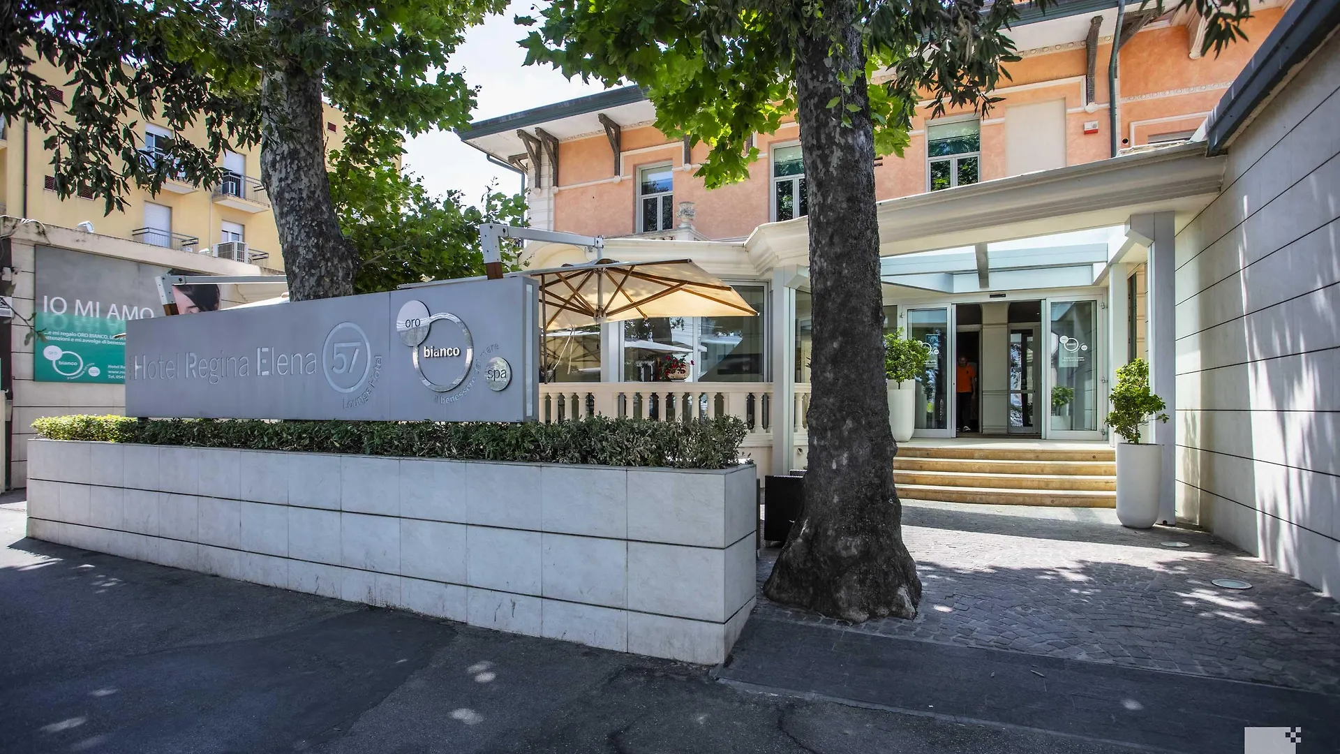 Hotel Regina Elena 57&Oro Bianco SPA Rímini