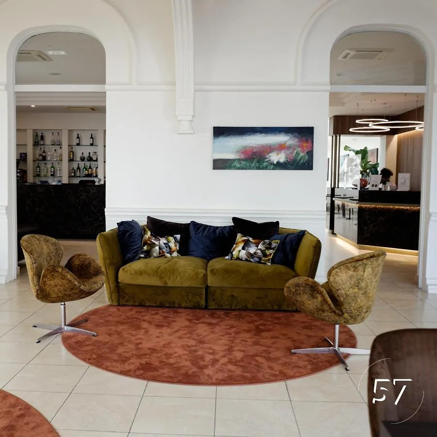 Hotel Regina Elena 57 & Oro Bianco Spa Rimini 4*,