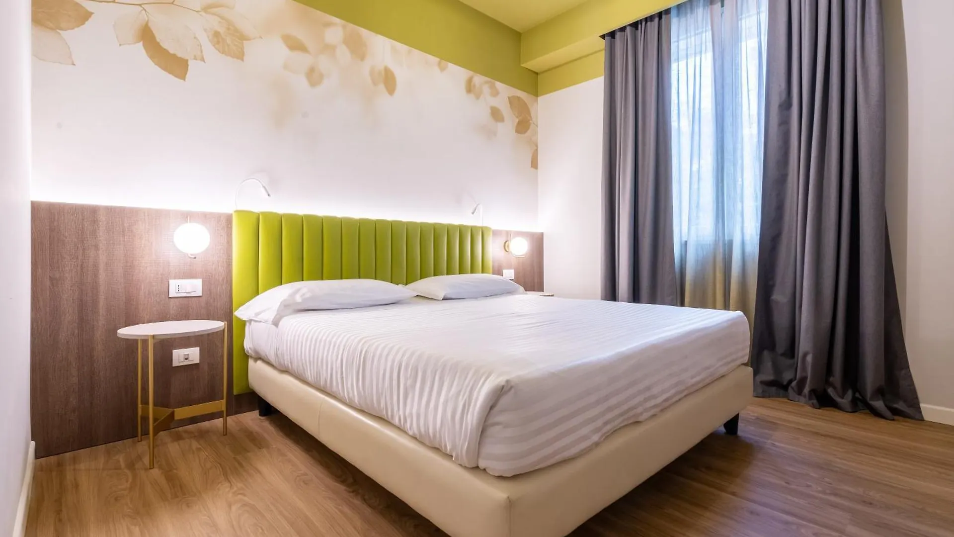 Hotel Regina Elena 57 & Oro Bianco Spa Rimini