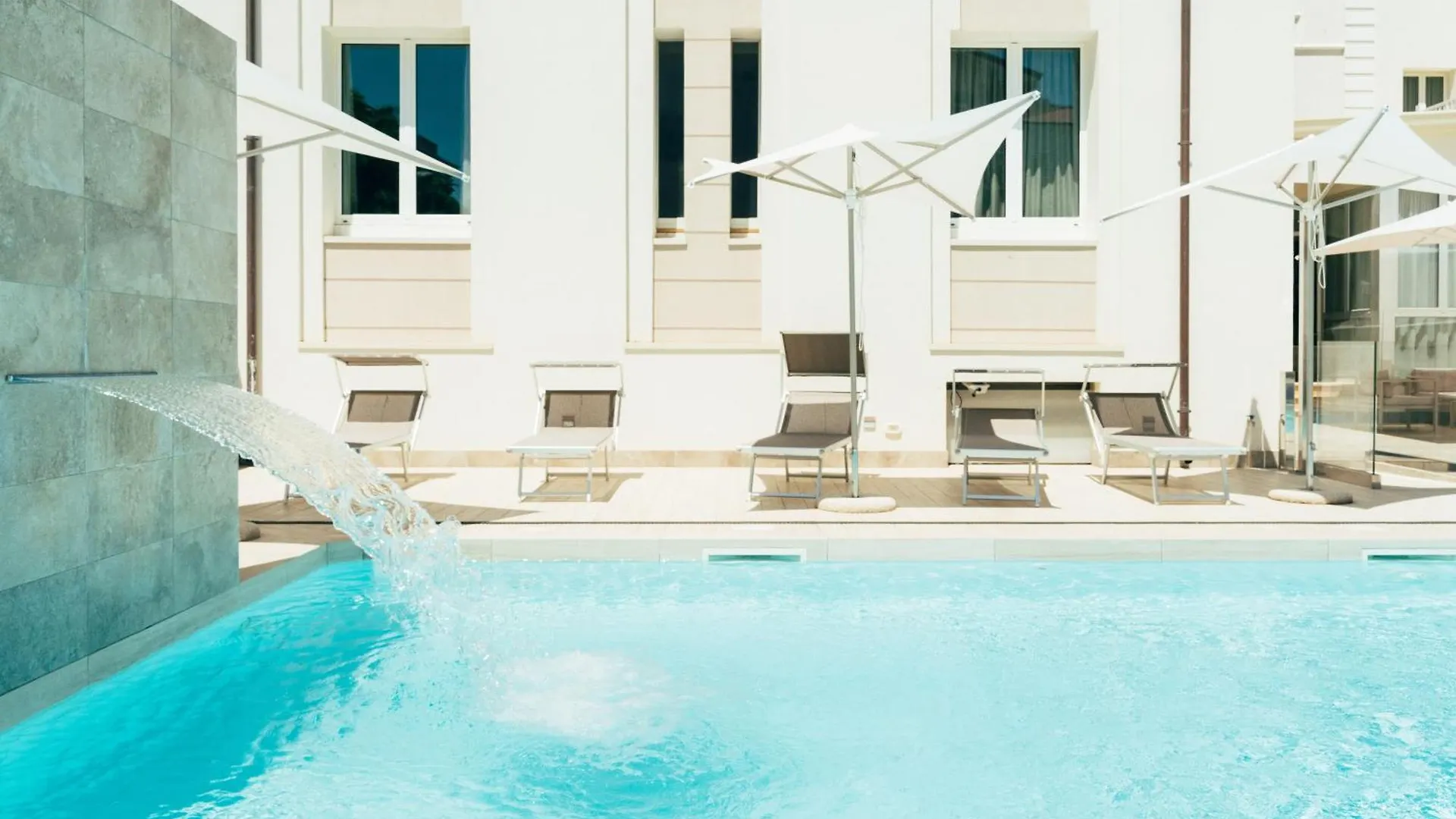 Hotel Regina Elena 57 & Oro Bianco Spa Rimini