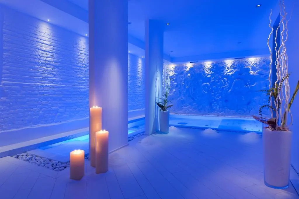 Hotel Regina Elena 57 & Oro Bianco Spa Rimini